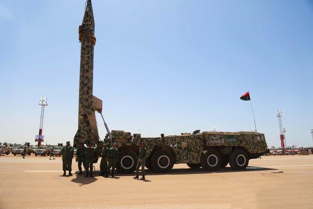 拒绝72小时投降方案后,飞毛腿导弹直接对准首都,第三方开始介入