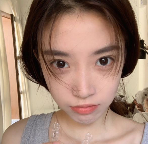 半藏森林躺治疗椅上补牙却被肩膀上细绳抢镜真为医生捏把汗