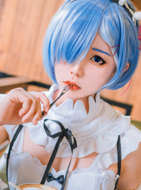 cosplay《re:从零开始的异世界生活》雷姆,柔美动人的蓝发小姐姐