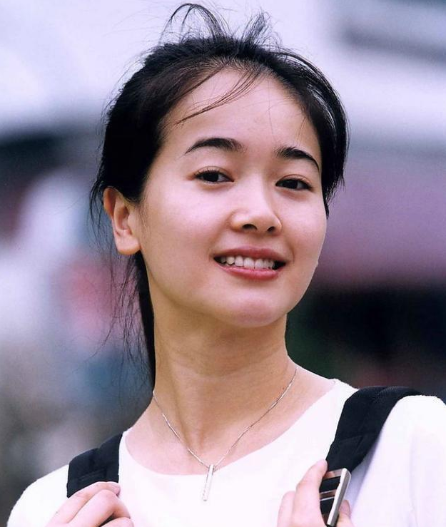 她是体操冠军 是陈道明唯一 绯闻女友 后嫁大岁富豪成赢家 腾讯新闻