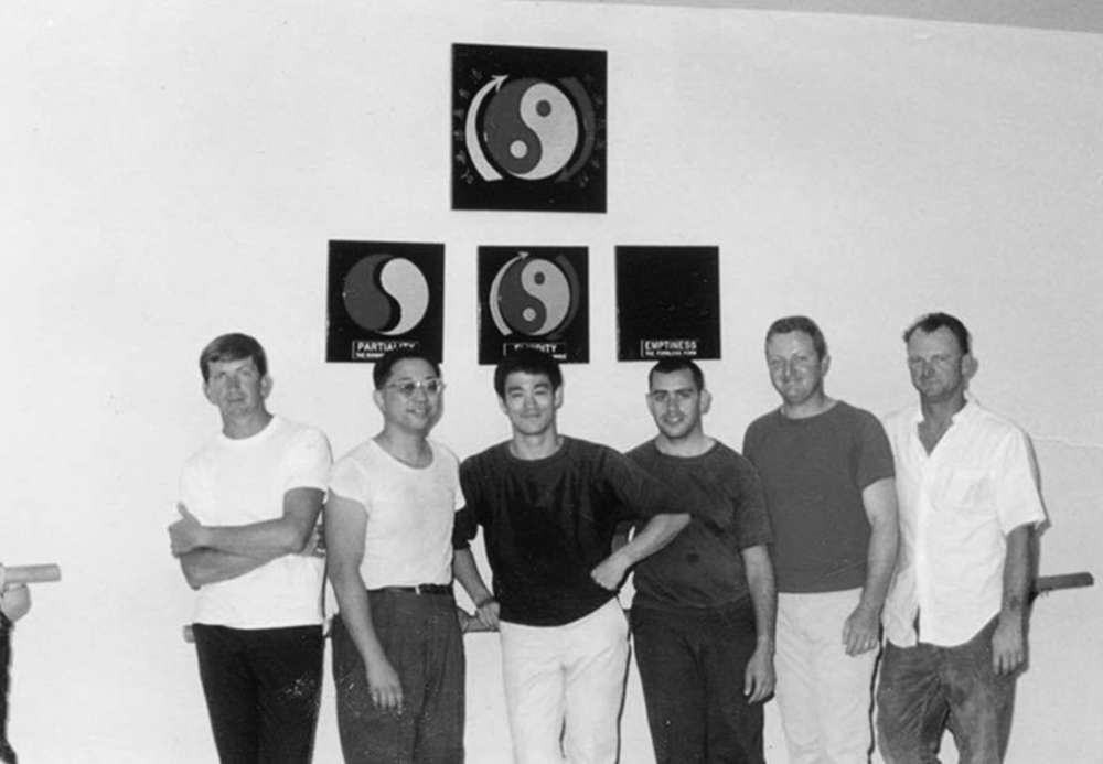 李小龙死后,他的徒弟为何娶了他妻子?目的很简单