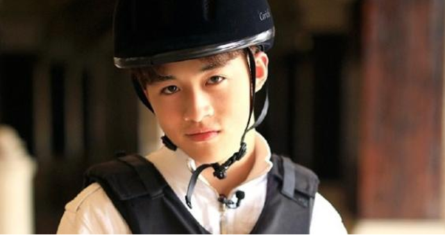 《变形记》富二代变形结束,却独自回到大城市,网友:变形失败!