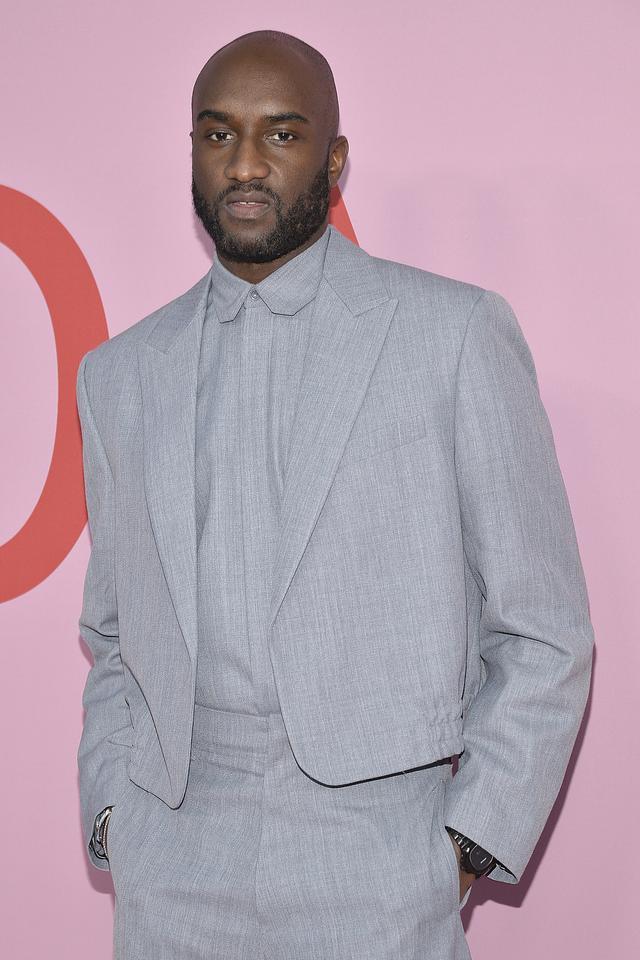 从pyrex vision到off-white,其设计师virgil abloh总是引领着街头潮流