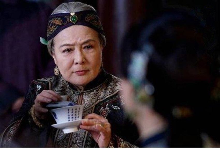 (孙老太太剧照)