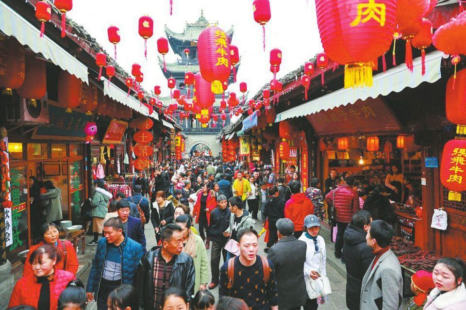 四川过年去哪里旅游好?春节这些地方赏花灯逛