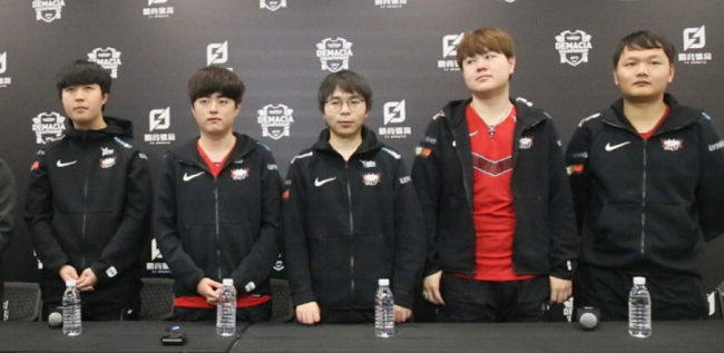 电竞lol比分网｜EDG躺平任嘲，排名继续往后掉，IG和FPX同进退