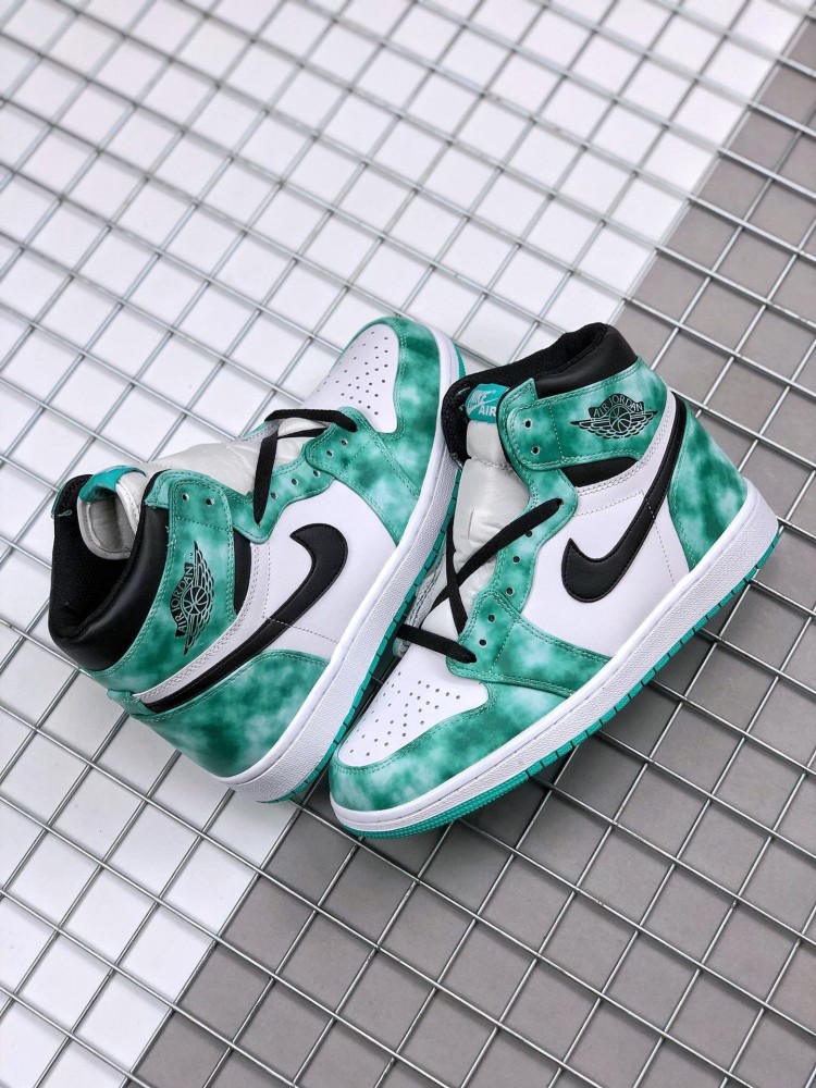 鞋面自带阴影效果aj1湖水绿扎染配色开箱测评