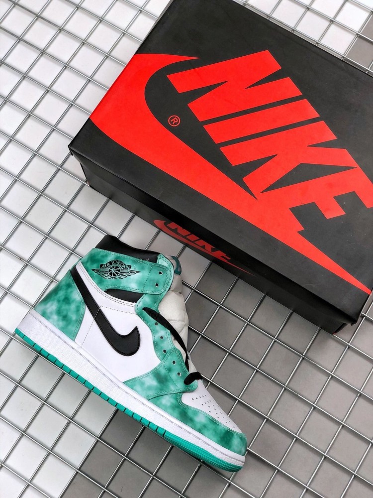 鞋面自带阴影效果aj1湖水绿扎染配色开箱测评