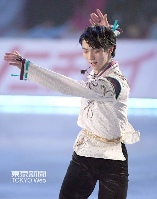 把极致的力量化作温柔 羽生结弦的这段表演 人间至美 腾讯新闻