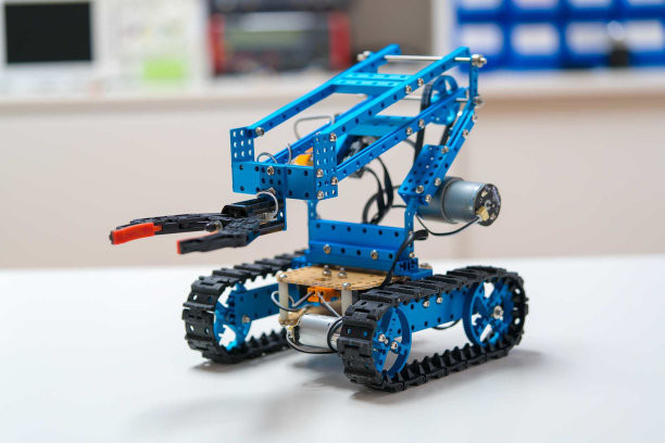 西安交通大学vex机器人教育