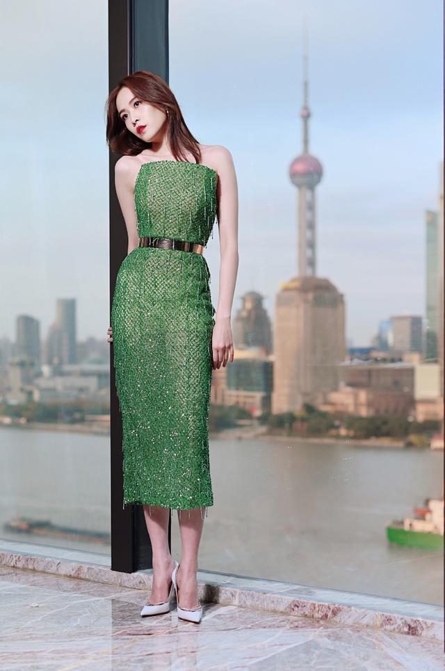 《庆余年》最神秘人物,23岁刘美彤酷似王