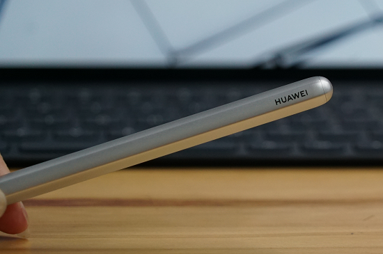 轻盈灵动 huawei m-pencil创造无限生产力