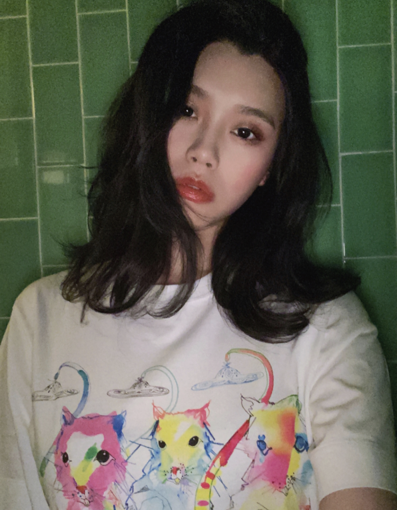 何猷君|何猷君走出赌王去世伤痛参加夫妻真人秀，奚梦瑶复工赚钱不依附豪门