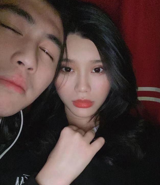 何猷君|何猷君走出赌王去世伤痛参加夫妻真人秀，奚梦瑶复工赚钱不依附豪门