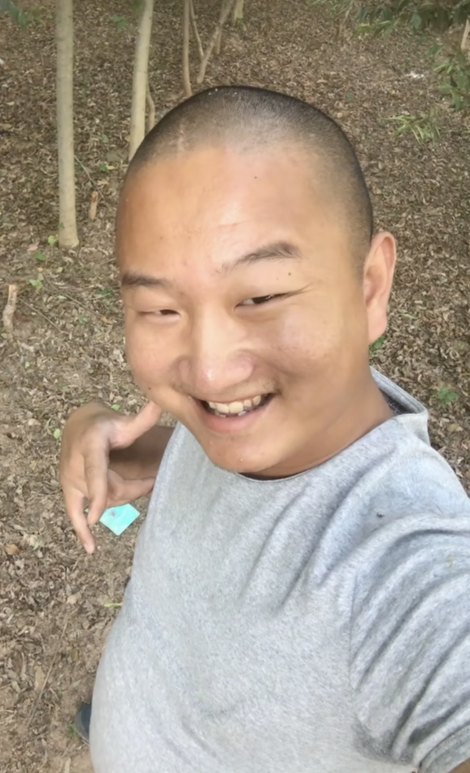 giao哥宣布结婚,看到新娘的素颜照,giao哥赚大了