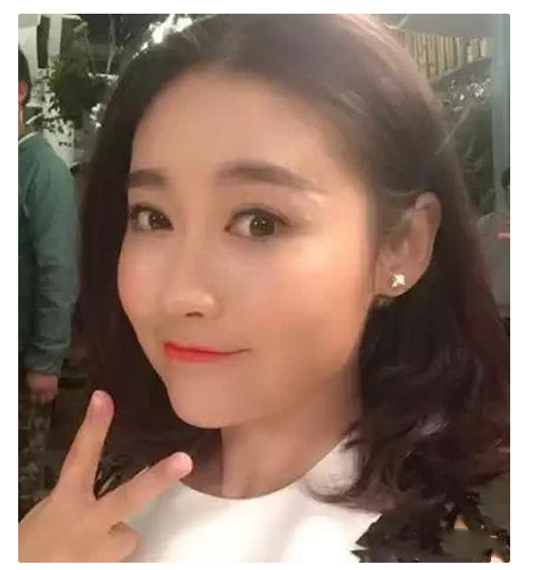 还记得两年前被杀害的陈翔六点半女星腿腿吗?今凶手已被执行死刑