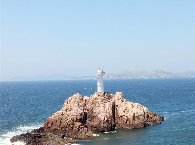 中国最东部的海岛,太阳最早照射到的地方,也是《后会无期》重要拍摄地