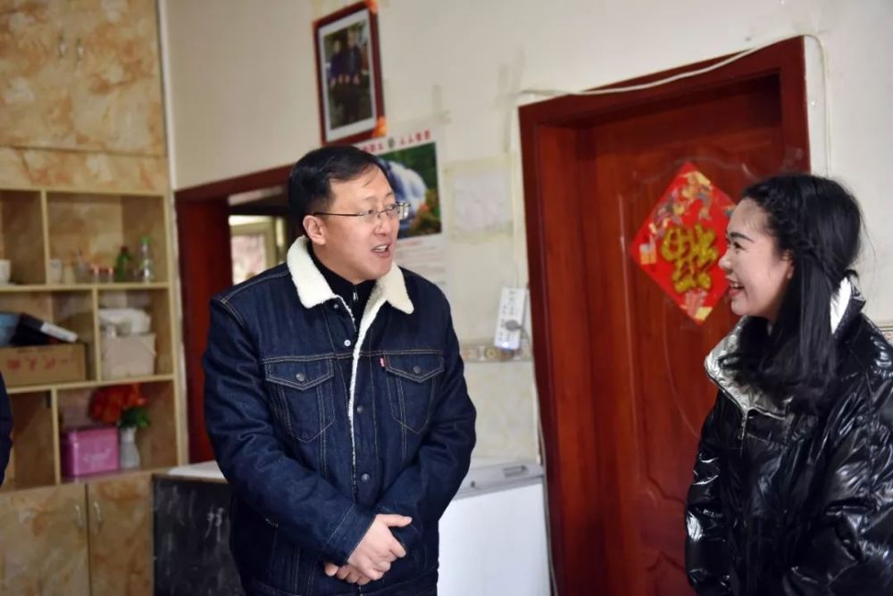 翟玉龙深入赤水源镇倮倘村,板桥村检查,走访,督导