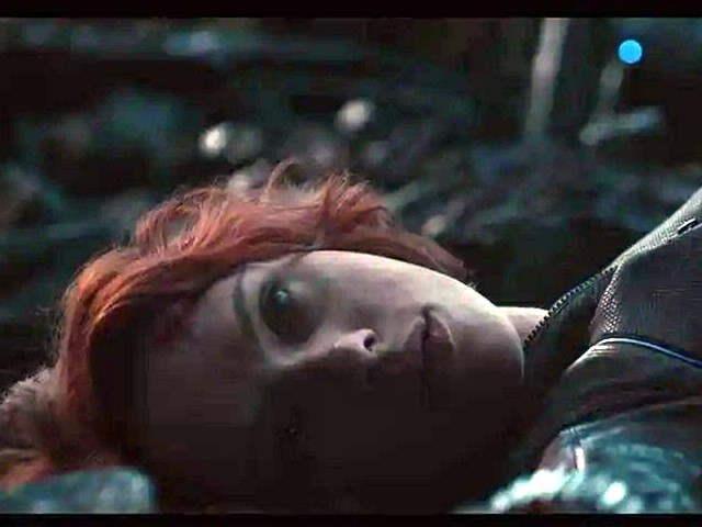 《复联4》寡姐牺牲,灭霸入侵,竟早就有预示,漫威真是恐怖!