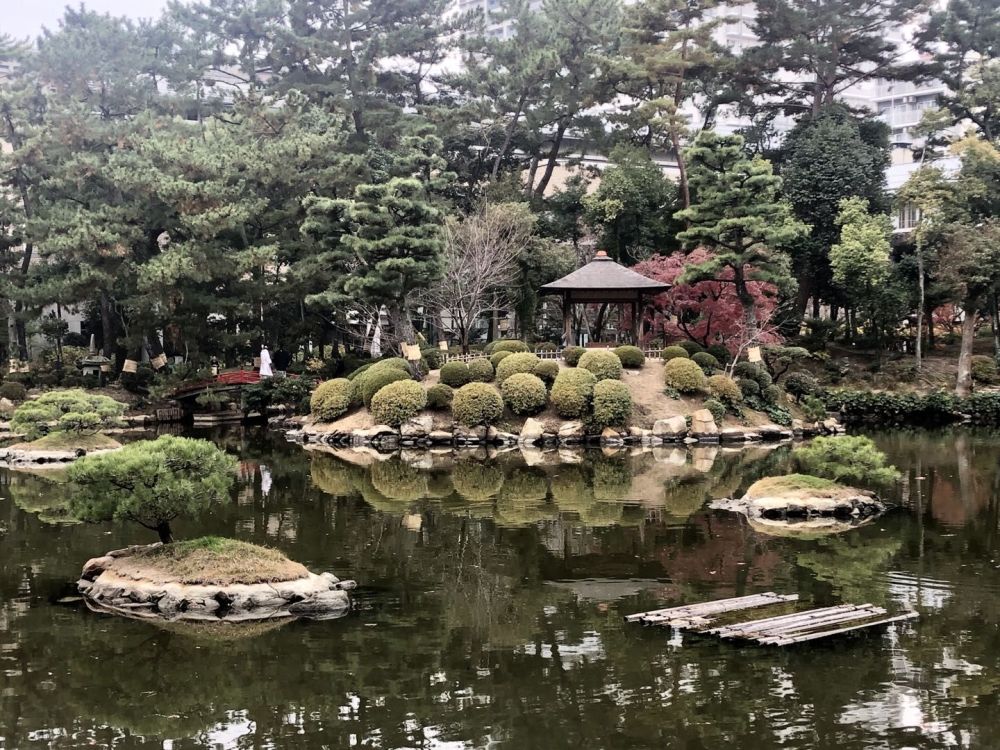 逛缩景园 登纸鹤塔 探寻广岛市的过去 今天与未来 腾讯新闻