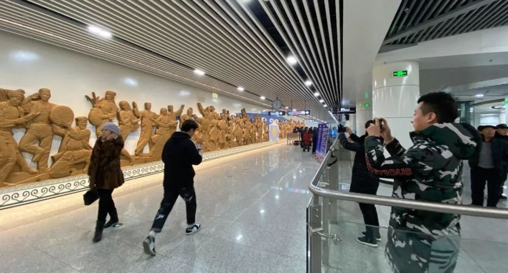 国庆假期|一站比一站美！国庆假期，一定要去呼和浩特这些超美地铁站打卡