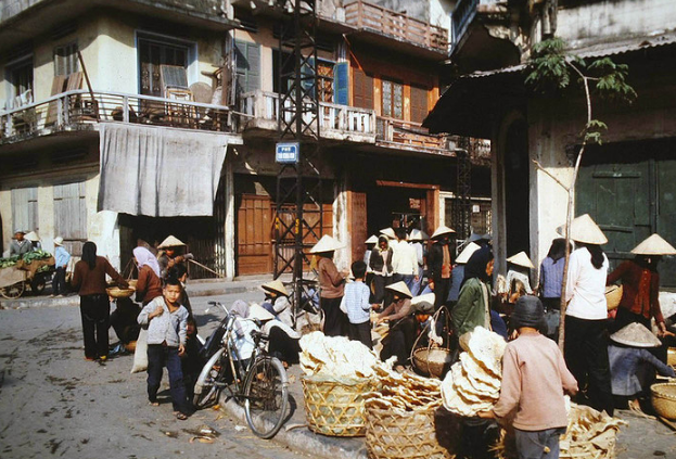 一组罕见的老照片感受七十年代的越南风光