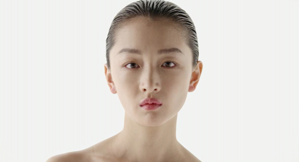 有种"整容"叫周冬雨"剪寸头",前后判若两人,表现力绝了