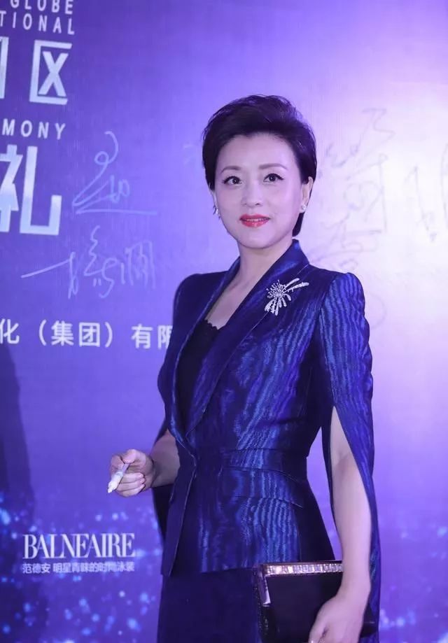 天下女人杨澜2021图片