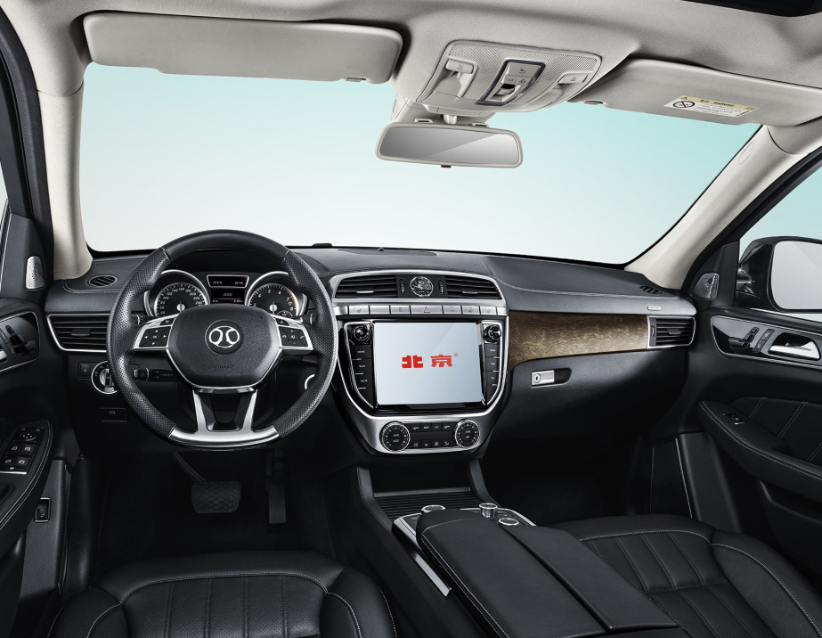 北汽bj90一国产车凭啥卖到128.8万?得知实情,车主:哎妈呀,真香