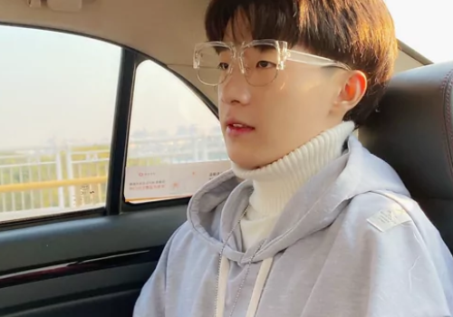 陈雪凝和陈三有一年之约一年之后陈三却官宣新恋情不是吧