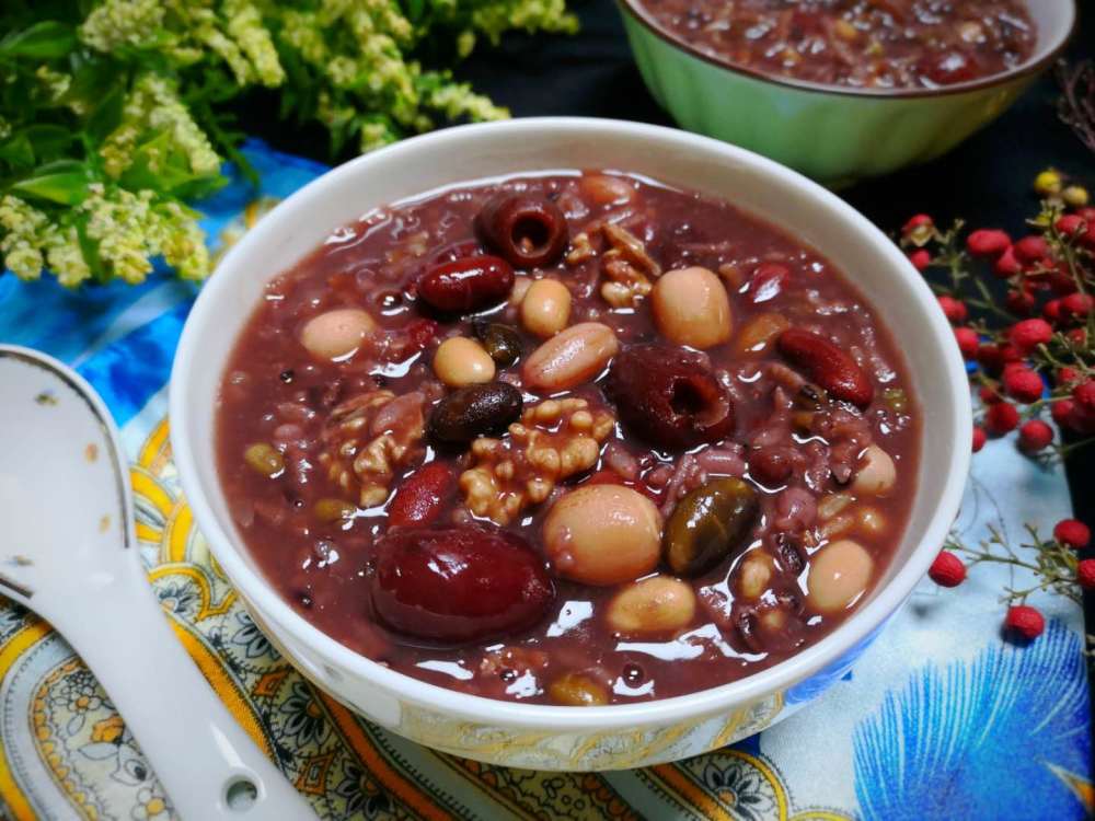 咸腊八粥的做法和配料(咸腊八粥的做法和配料窍门)