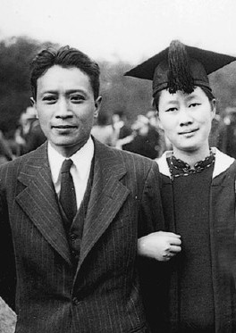 著名学者陈梦家与夫人赵萝蕤.1947年秋陈梦家携夫人