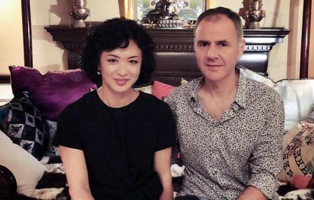 她犀利毒舌为疫情捐500万养3孩子嫁德国老公活得精彩一生传奇