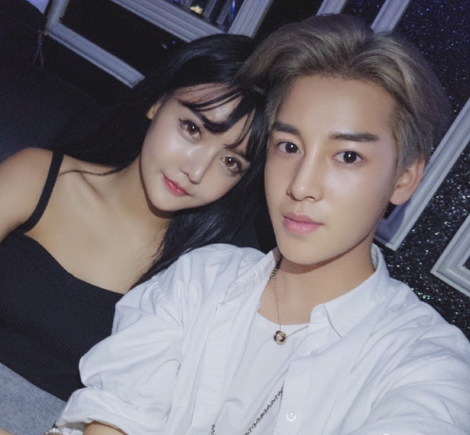 韩安冉离婚10天,曹司令:才20几岁一切都还来得及,努力活自己