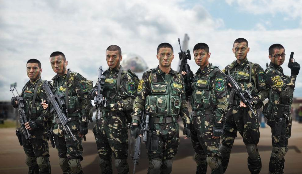 他一部戏用了8个替身,剧组等了他六个月,却没人敢说他耍大牌!