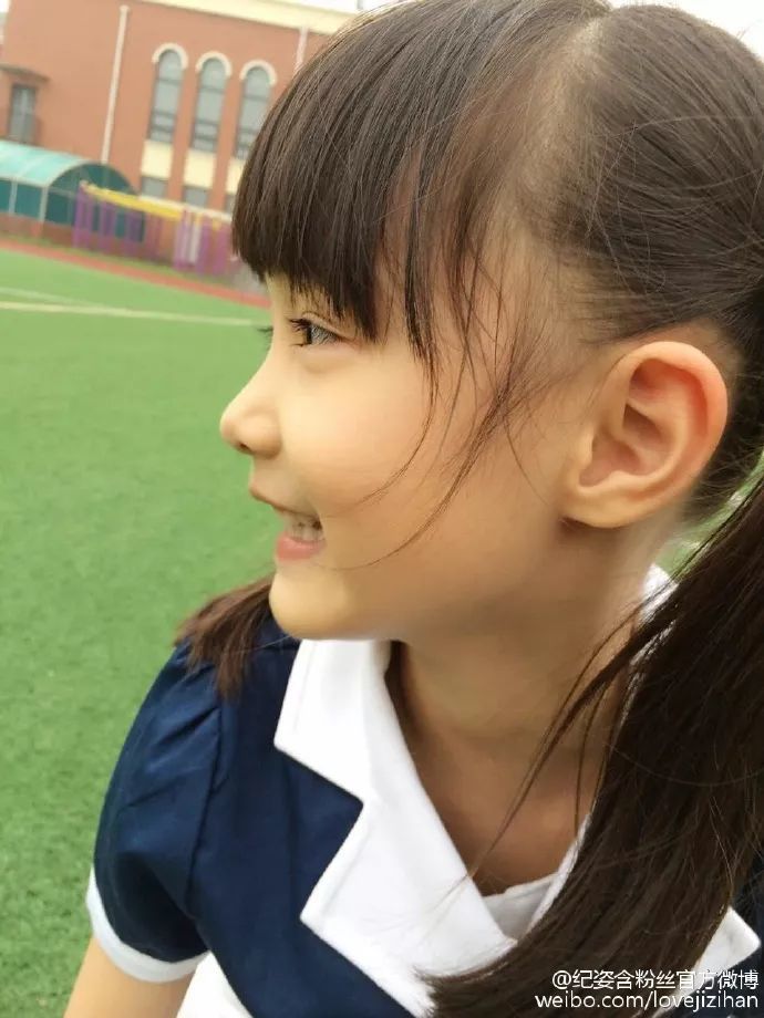 还记得虎妈猫爸里的茜茜吗她现在长这样