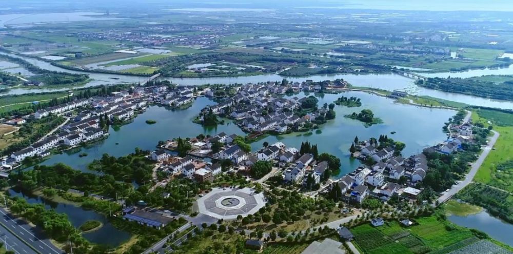 奋力打造乡村振兴昆山样板