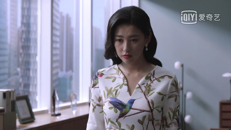 精英律师有栗娜这样的秘书是罗槟的福气