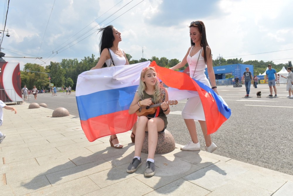 超50万俄罗斯人申报双重国籍 为何2015年移民