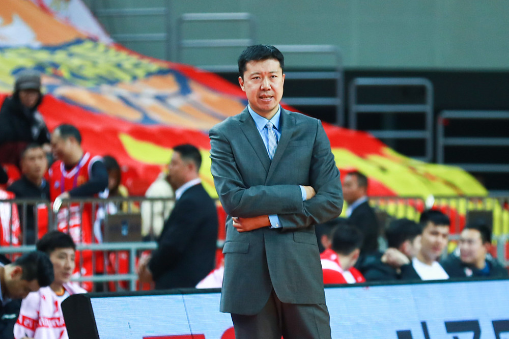 高开低走八一队难逃输球命运 王治郅:要看积极的方面
