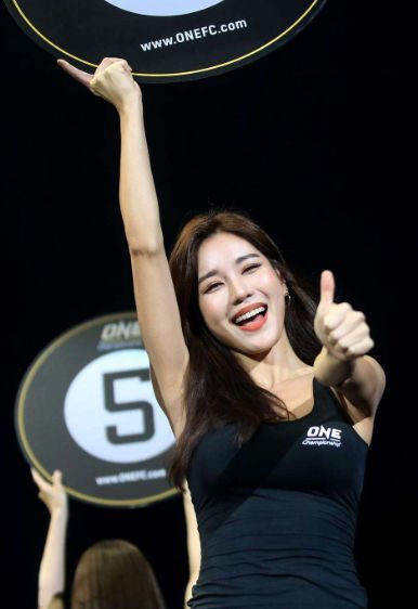 最美举牌女郎大集结谁是你的最爱