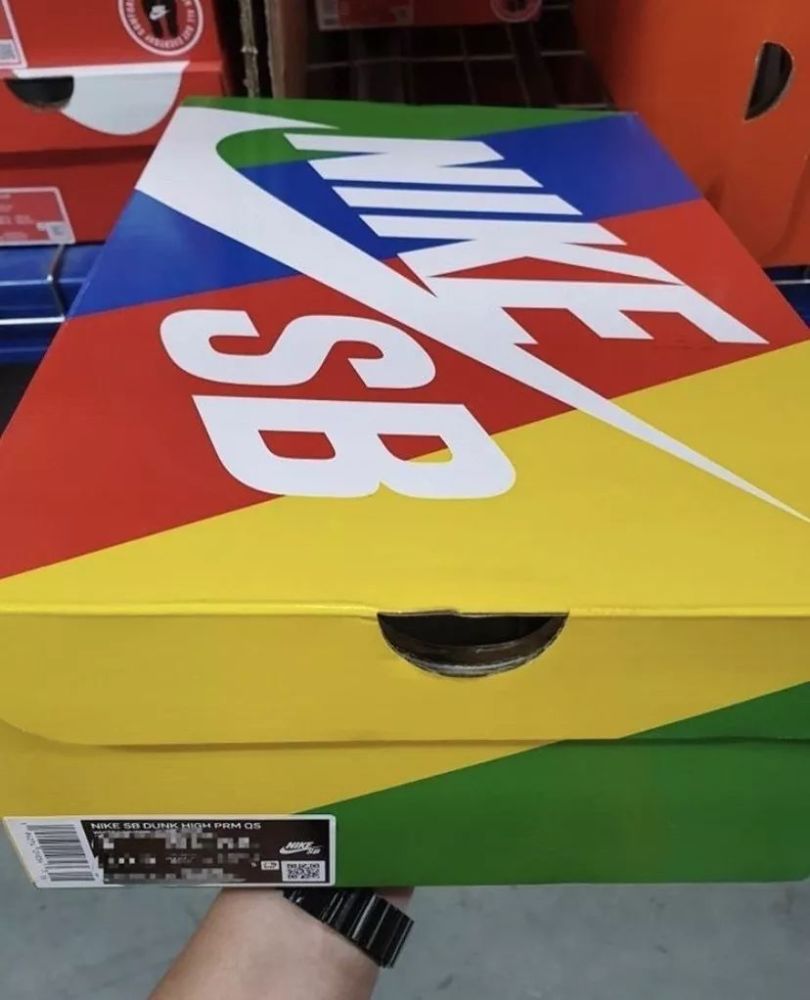 彩虹鞋盒   拳击主题!明星滑手专属 dunk sb hi 本月登场!