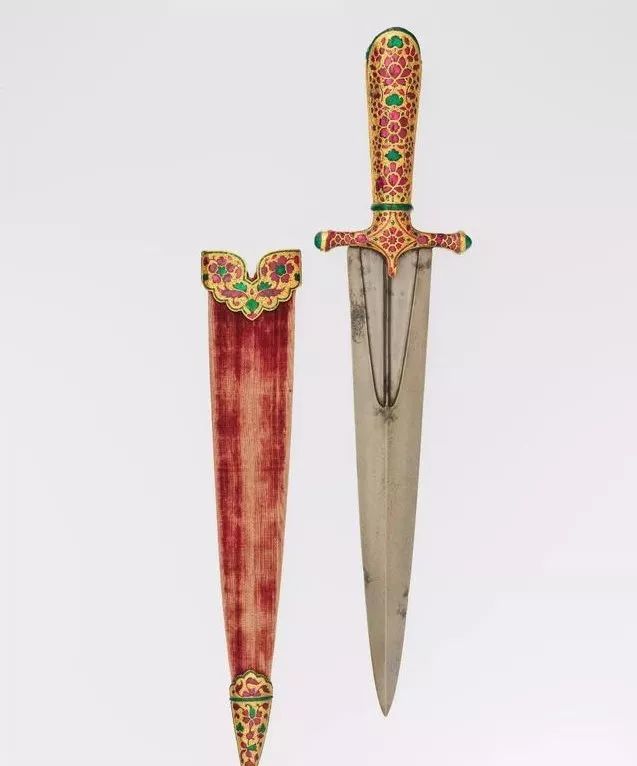 莫卧儿王朝的宫廷之物,精巧别致的古印度匕首