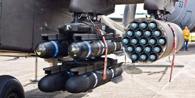 伊朗将军被美军暗杀仅3弹就摧毁2辆座车用的也许不是地狱火