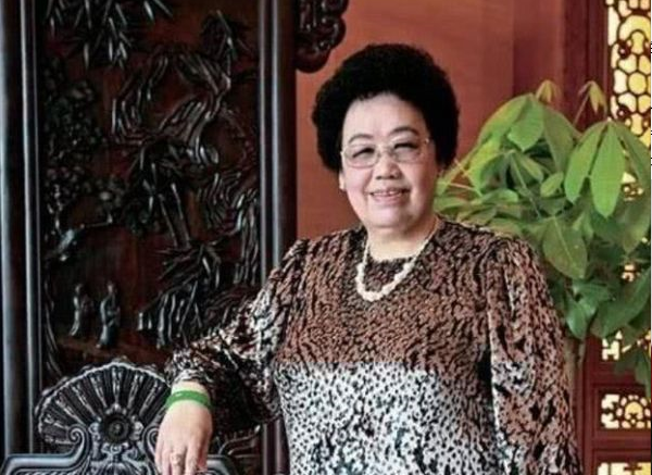 真正吃上唐僧肉的女人是慈禧太后的后裔如今拿下北京内环一条街