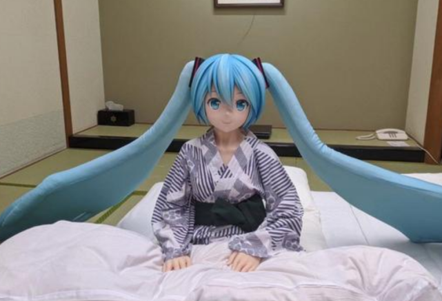 初音未來結婚一年後老公曬照片秀恩愛網友我又羨慕了