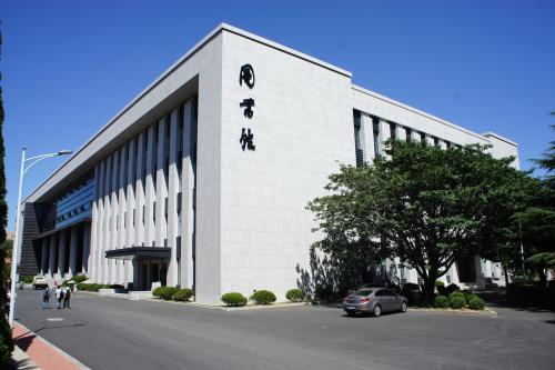 上海财经大学工资待遇(上海财经大学本科毕业生年薪)
