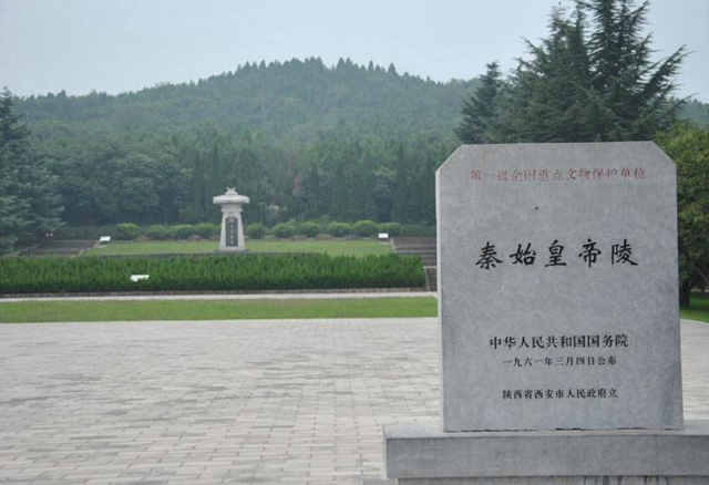 日军为何不挖秦始皇陵(秦始皇真的活埋70万人吗) - 爱丽百科知识