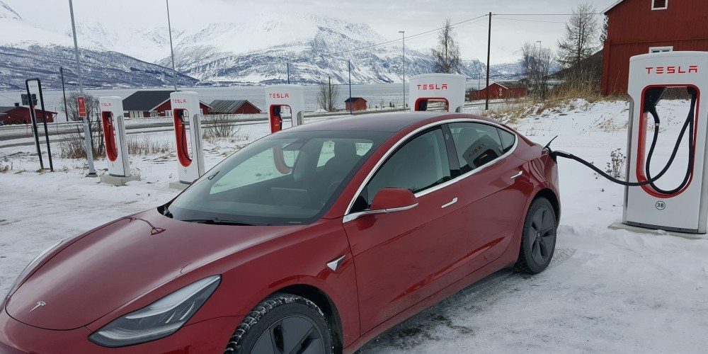 挪威去年电动车销量占比56% 特斯拉Model 3最热销