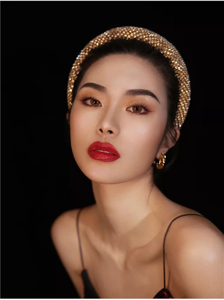 不同风格的女性,都有哪些化妆重点